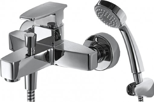 Смеситель для ванны с коротким изливом с аксессуарами Bravat Riffle Смеситель для ванны с коротким изливом с аксессуарами Bravat Riffle